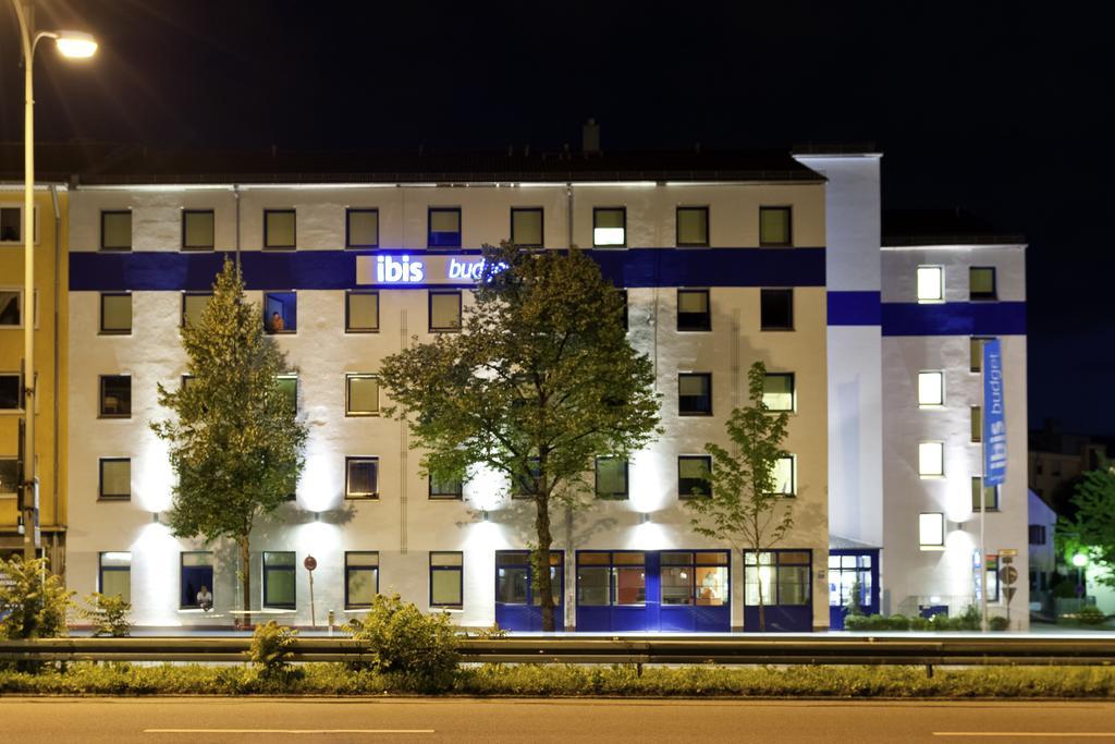 Ibis Budget Muenchen City Sued ภายนอก รูปภาพ
